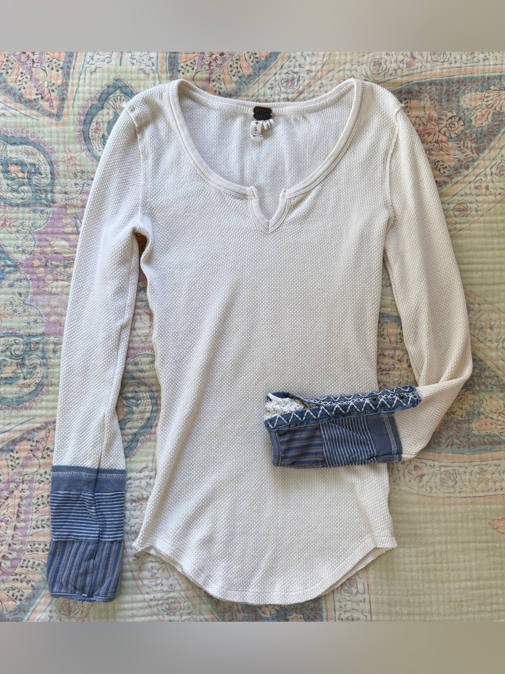 Free People We The Free Kyoto Cuff Embroidered Thermal Top S Boho Romantic